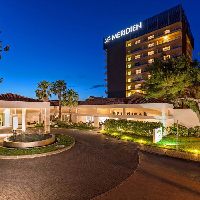 Le Meridien Lav Exterior